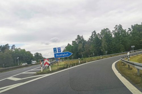 A9: Ausfahrt Nürnberg-Fischbach voll gesperrt - auch B4 nicht befahrbar