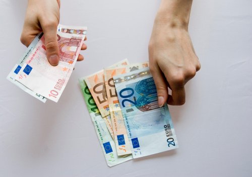 Nach Todesfall: Wie lange bleibt ein Nachlasskonto bestehen?