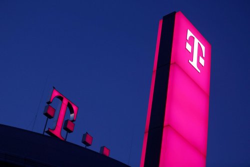 Telekom warnt vor Vishing-Attacke - auch DHL-Kunden betroffen