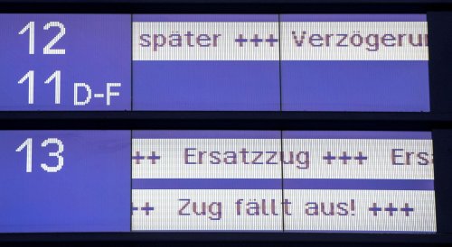 Union sieht noch viele schwierige Jahre für Bahnkunden