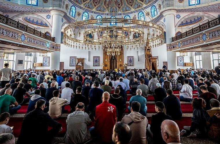 Über 60 Prozent der Musliminnen erleben oft Diskriminierung