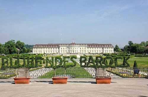 Barocke Pracht und Märchengarten: Ludwigsburgs blühendes Ausflugsziel