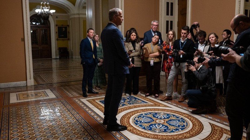 FX Daily: Bittersweet government reopening for the dollar