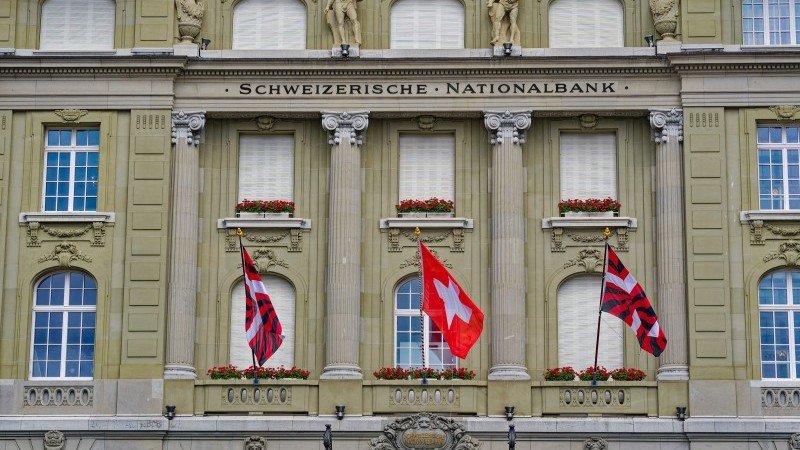 Pulled in opposite directions, the Swiss National Bank is likely to keep rates steady