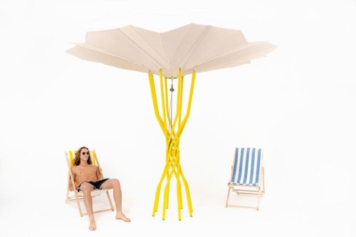 Solar-powered umbrella uses the sun to cool you down