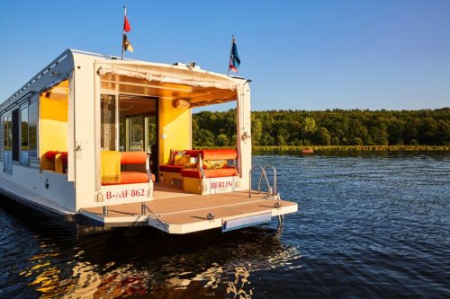 Ahoy to this tiny home that doubles as a boat