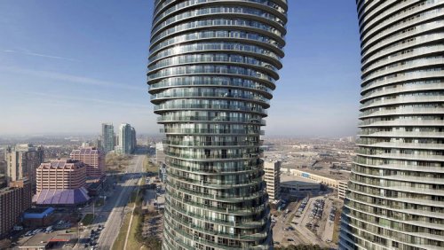 MAD Architect's Curvaceous Absolute Towers Are Now Complete in Canada