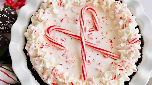 20 Peppermint Desserts Everyone Will Want to Steal from Your Table
