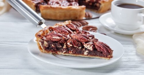 Can You Freeze Pecan Pie? (Easy Tips)