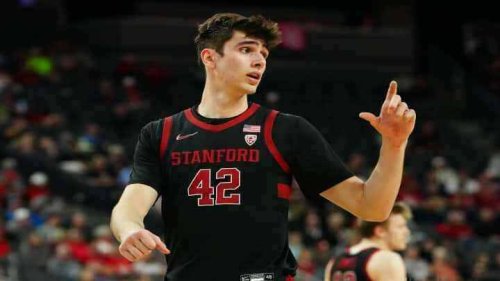 Maxime Raynaud : l'ascension fulgurante du joueur de Stanford dans la All-ACC Team de NCAA 2025 !