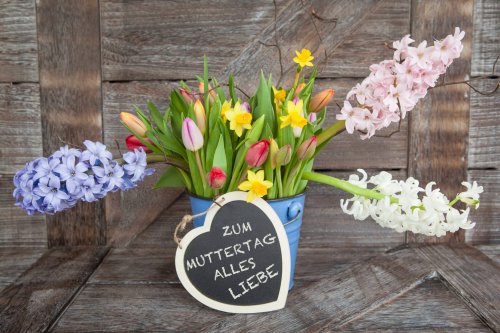 WhatsApp-Herzensgrüße zum Muttertag: 40+ liebevolle Sprüche für die beste Mama der Welt!