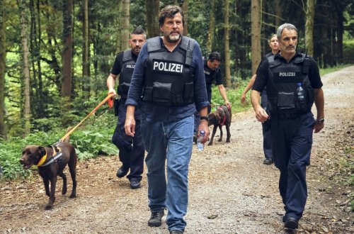 „Tatort: Die große Angst“ – Lohnt sich die Jagd durch den Schwarzwald heute Abend?