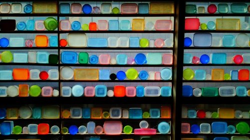 Tupperparty-Comeback ab April: Kultmarke Tupperware kehrt nach Deutschland zurück!