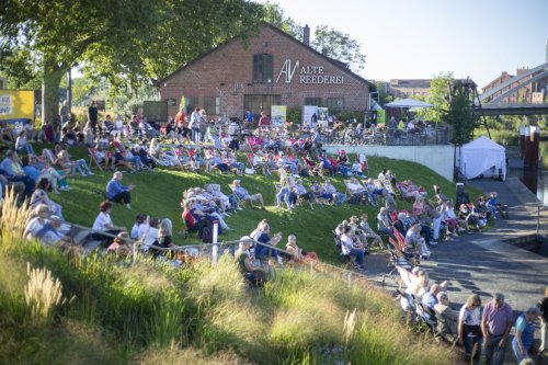 Heilbronn: Kulturprogramm am Neckar – Die Fährlebühne bietet Unterhaltung im Sommer