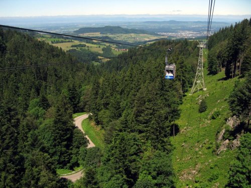 Tatort heute: „Die große Angst“ – Diese Seilbahn aus Freiburg spielt die Hauptrolle