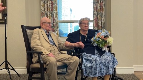 Couple Renews Vows on 71st Anniversary at Texas Retirement Home