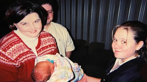 Utah Woman Reunites With Her Biological Son 20 Years After Adoption Flipboard 
