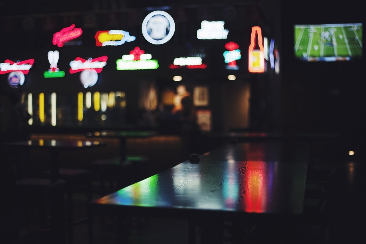 Ghosts, Stained Glass and Tater Tots: Chicago's Best Dive Bars