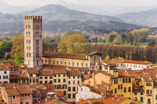 A Guide to Lesser-Known Lucca, Italy