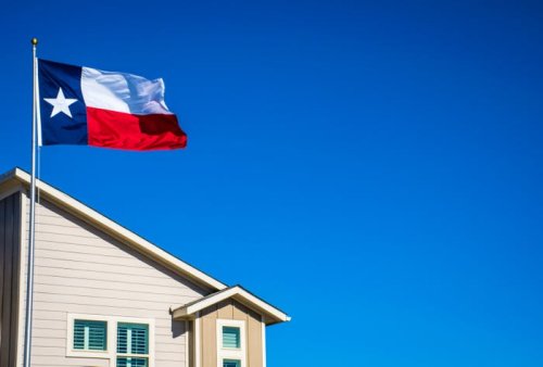 Texas secessionists are becoming more fervent than ever. But experts say it would mess up its thriving economy.