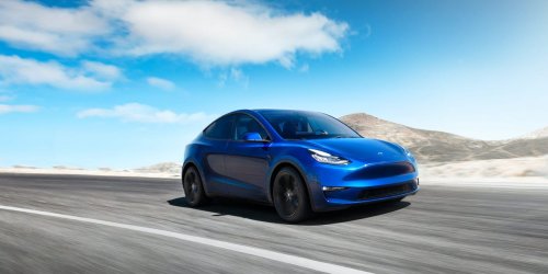 Auto expert says Tesla's Model Y battery pack has 'zero repairability,' so a minor collision can junk the car