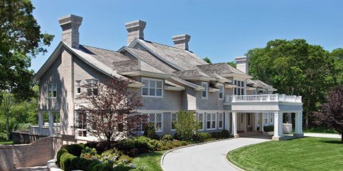 HOUSE OF THE DAY: This $33 Million Historic Mansion In The Hamptons Is A Stunner