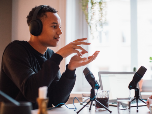 24 podcasts picked by industry leaders, executives, and business school professors that are almost as good as getting an MBA