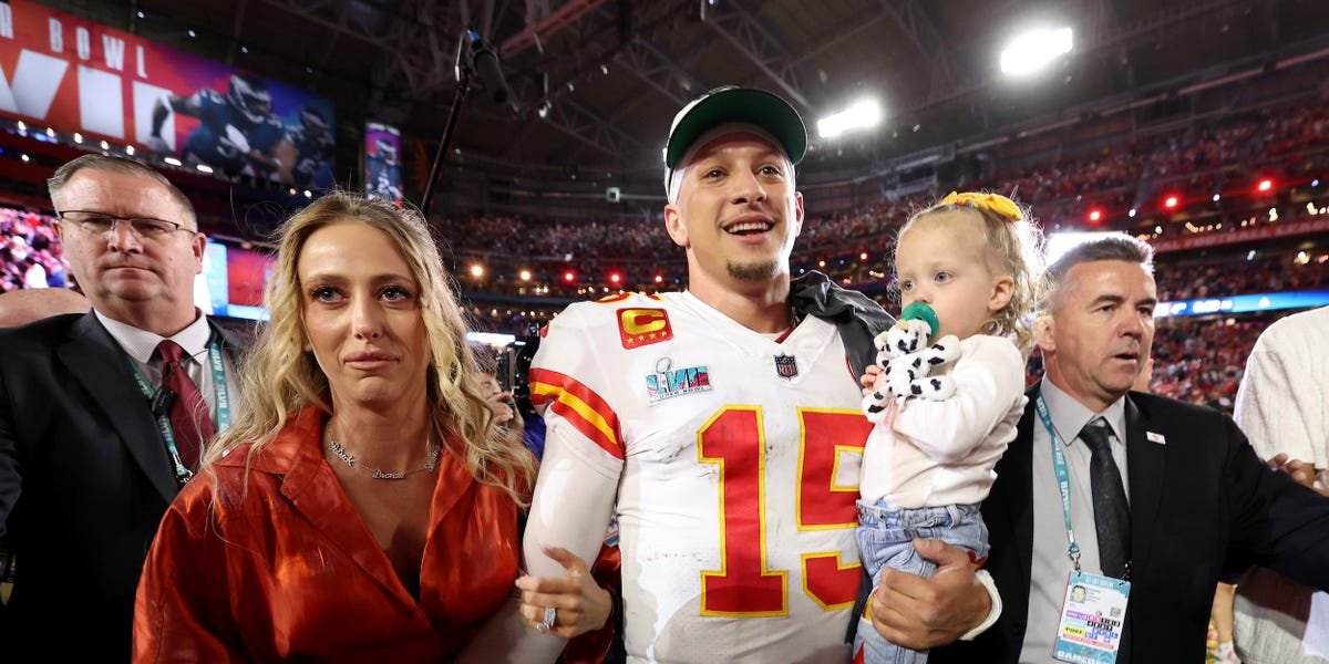 25 details you might have missed in the Chiefs' thrilling Super Bowl win over the Eagles
