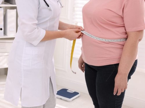 Doctors are racing to get certified to treat obesity as Americans clamor for weight-loss drugs