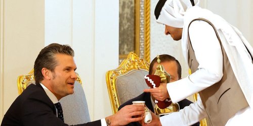 The US Air Force has been tasked with modifying the Qatari jet gifted to Trump. It could cost $1B to upgrade.