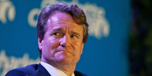 Bank of America CEO Brian Moynihan warns to prepare for a US debt default and a recession that will drag down corporate earnings
