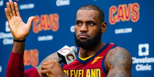 LeBron James gave one of the most powerful speeches of his career about anthem protests, Trump, and the state of the country