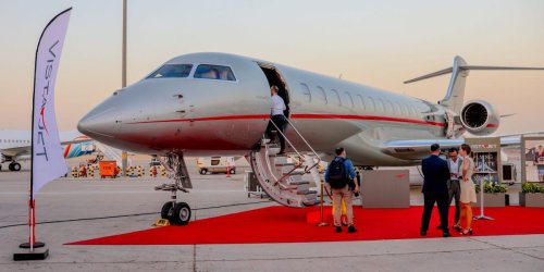 See inside the Bombardier Global 7500, the current world's largest purpose-built private jet that's a favorite of the world's elite
