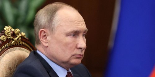 Putin will be in a sanatorium and out of power by 2023, former British intelligence chief predicts