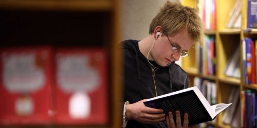 11 Financial Books Every Young Person Should Read
