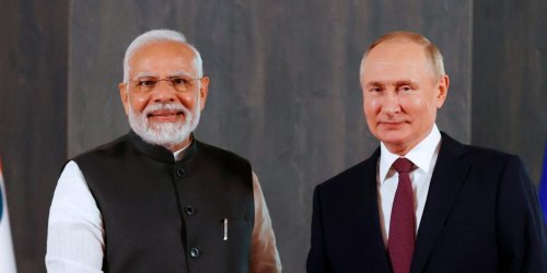 Russia partners like China and India expressing concerns over Ukraine may have forced Putin's hand and driven him to try and end the war quickly, Russia scholar says