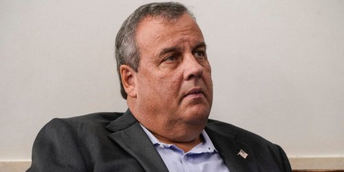 Former New Jersey Gov. Chris Christie, who was hospitalized for COVID-19, said he was 'wrong' not to wear a mask at the White House