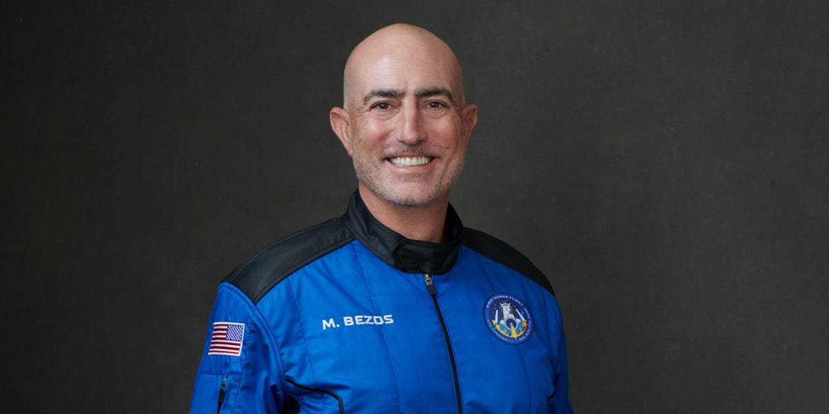 Meet Mark Bezos, the younger brother of Amazon CEO Jeff Bezos who just joined him aboard Blue Origin's first human space flight