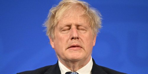 3 Tory MPs call for Boris Johnson to quit as he faces renewed leadership crisis over 'partygate'