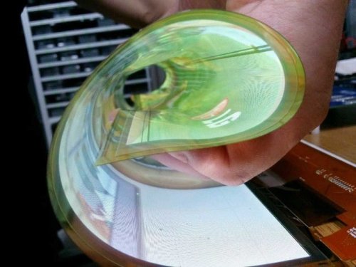 LG Created A Flexible Display That Can Roll Up Like A Newspaper