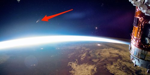 A jaw-dropping 4K video shows Comet Neowise rising above planet Earth from the view of an astronaut in space