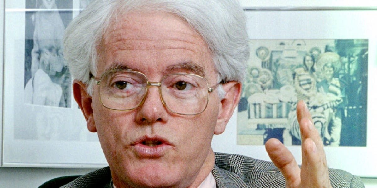 Veteran investor Peter Lynch kicked himself for missing out on Apple