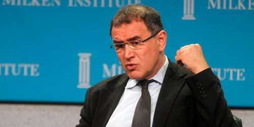 'Dr Doom' economist Nouriel Roubini says investors are 'delusional' if they expect the Fed to pivot to cutting interest rates next year