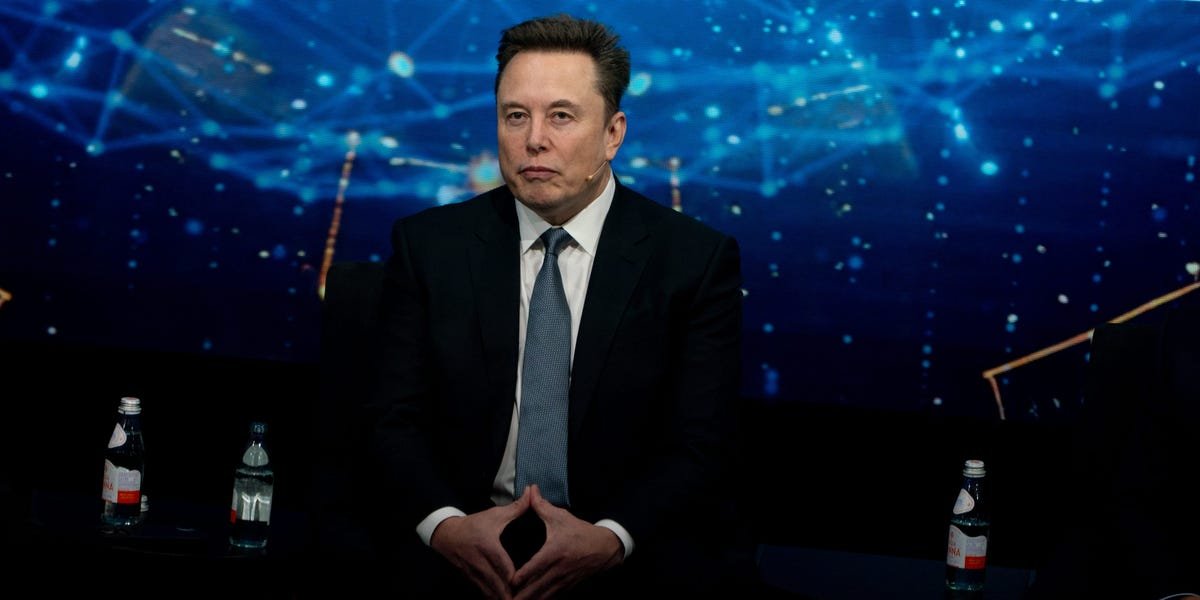 Elon Musk renews his battle with Delta after it snubbed Starlink for Jeff Bezos' Amazon Leo