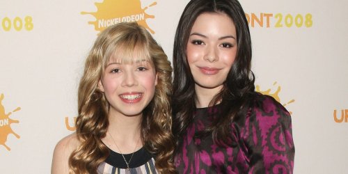 Jennette McCurdy says her mom warned her not to get 'too close' to 'iCarly' costar Miranda Cosgrove because she 'doesn't believe in God'