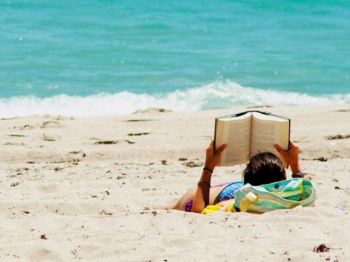 25 fast-paced thrillers you’ll want to bring to the beach this summer