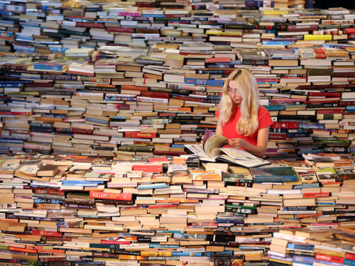I read 15 books this year on happiness, productivity, and success — here's what I learned