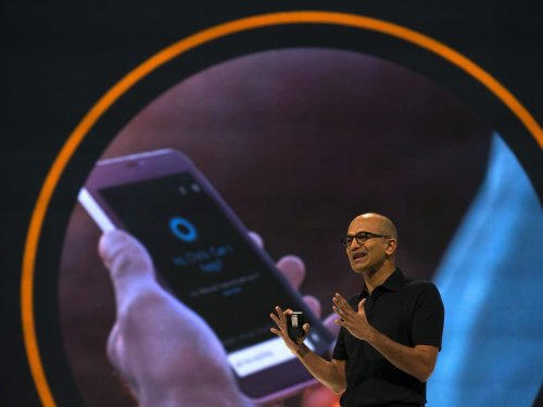 Microsoft's next great hope to topple the iPhone won't launch until next year