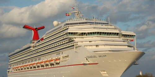 Thousands of cruise ship passengers are being forced to spend extra days at sea after 3 Florida ports closed due to Hurricane Ian