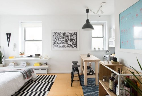 Here's how an interior designer helped a Facebook worker make his 400-square-foot studio apartment feel twice as big